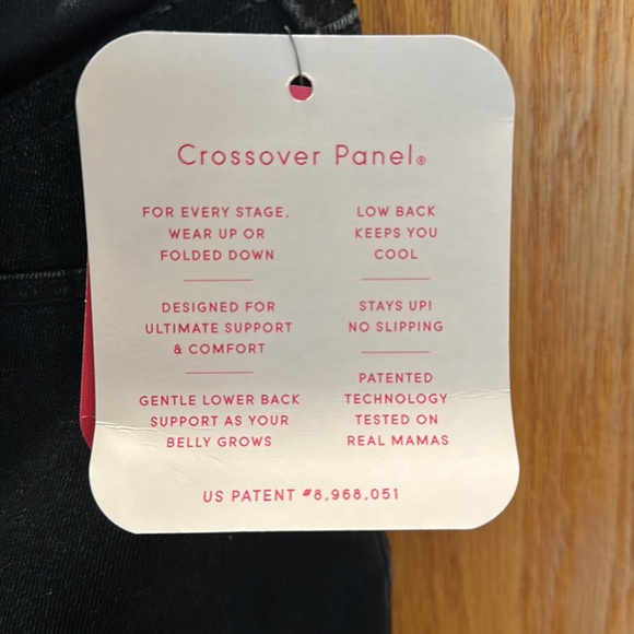 Isabel Maternity Black Over Belly Bermuda shorts with supportive crossov… - Picture 5 of 13